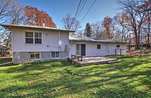 Kenwood House | Charming Duluth Retreat with Private Yard for Families