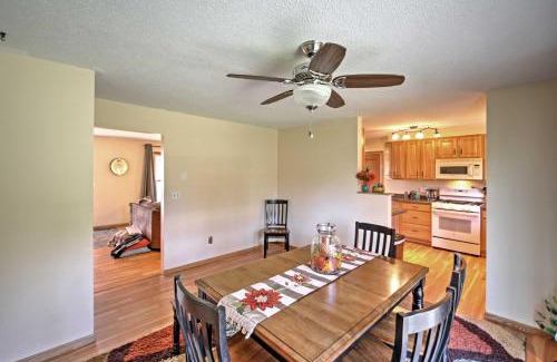 Kenwood House | Charming Duluth Retreat with Private Yard for Families