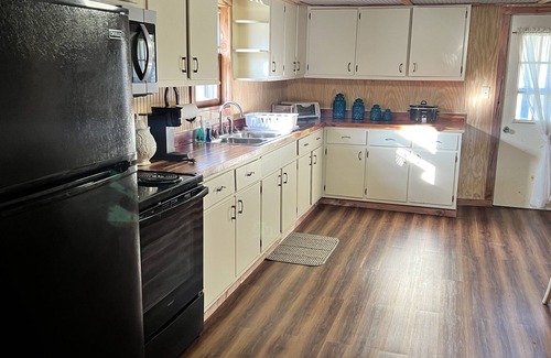 Black Other | Charming Farmhouse Retreat with Fishing Pond and Breakfast