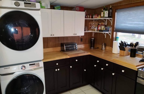Piney Point House | Idyllic Fishing Retreat: Pet-Friendly & Family Oriented