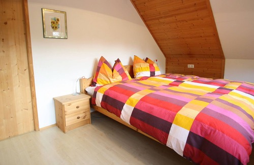 Liebenfels House | Quaint Holiday Home in Leibenfels with Barbecue