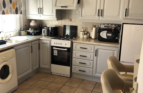 Easkey Cottage | Quaint homely cottage. n1K to the main N59 Sligo to Ballina road.