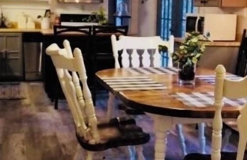 Hardwick House | Tranquil Lake House with Ocean View & Hot Tub Amenities