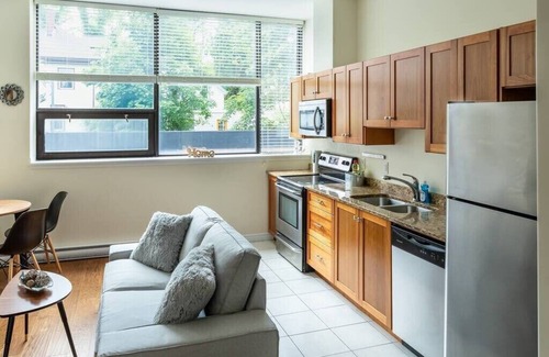 North End Apartment | Bright Loft with Kitchen and Family-Friendly Amenities