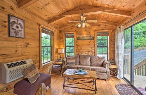 Warrensville House | Charming Log Cabin with Views, Pet & Child Friendly