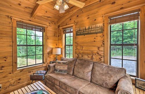 Warrensville House | Charming Log Cabin with Views, Pet & Child Friendly