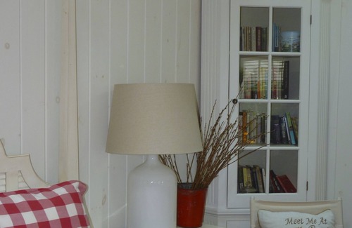 Edgartown House | Charming Edgartown Cottage: Steps from Dining & Shopping