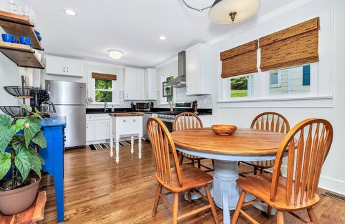 Marion House | Pet-Friendly Mill Cottage with Kitchen in Downtown Marion