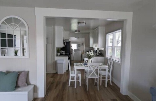 Murray House | Cozy Grey House in Murray with Family-Friendly Amenities