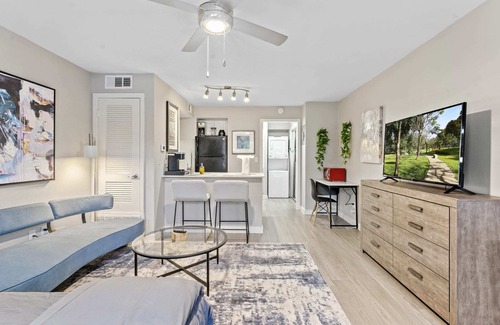 Allandale Apartment | Charming Studio Near Downtown with Pet-Friendly Amenities