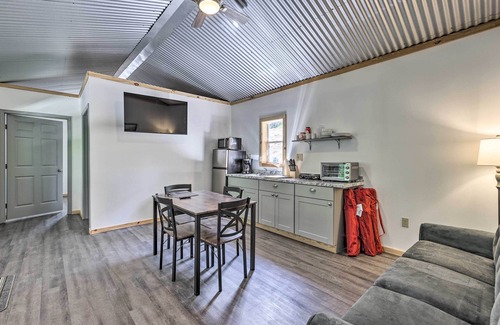 East Tallassee Cabin | Charming Tallassee Cabin: Enjoy Stone Creek Amenities!