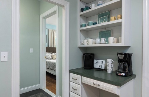 Wakefield-Peacedale House | Renovated Downtown Escape: Beach 3 mi, Pet Friendly & Pool