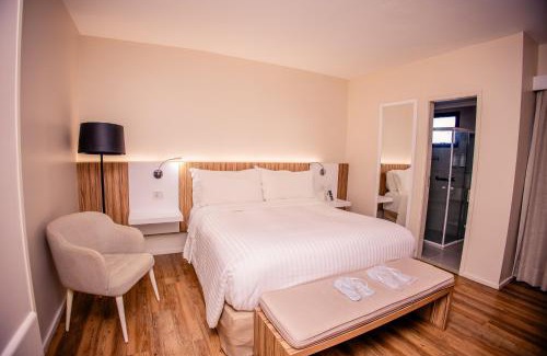 Coroa do Meio Hotel | Pet-Friendly Quality Hotel Aracaju with Pool & Spa