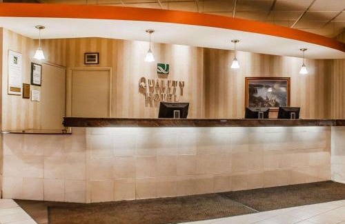 Downtown Niagara Falls Hotel | Quality Hotel & Suites At The Falls with Ocean View Amenities