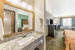 Allen Hotel | Discover Quality Inn Allen - Plano East with Great Amenities