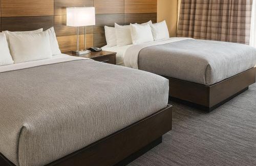 Richmond Hotel | Pet-Friendly Quality Inn with Oceanfront Pool Access