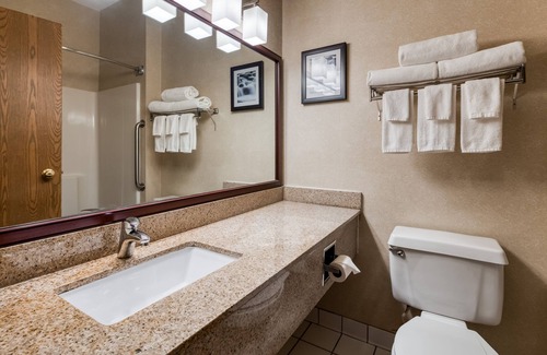 Springfield Hotel | Comfortable Stay at Quality Inn & Suites Springfield Southwest