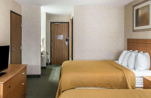 Cedar Rapids Hotel | Pet-Friendly Quality Inn at Collins Road - Cedar Rapids