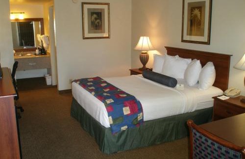 Pomerene Hotel | Comfortable Stay at Quality Inn Benson I-10 Exit 304