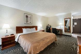 Bradley Hotel | Inviting Quality Inn Bradley - Bourbonnais with Breakfast & More