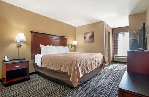 Brookhaven Hotel | Family-Friendly Stay at Comfort Inn Brookhaven