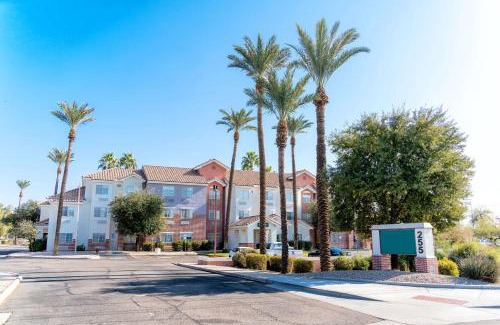 Chandler Hotel | Comfortable Stay at Quality Inn Chandler I-10 with Pool
