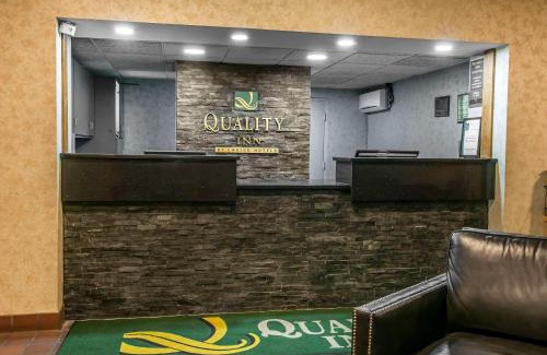 Logansport Hotel | Pet-Friendly Quality Inn Conference Center in Logansport