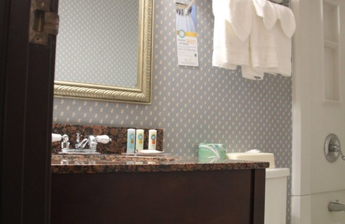 Cortland Hotel | Comfortable Stay at Quality Inn Cortland - University Area