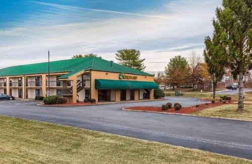 Culpeper Hotel | Budget-Friendly Quality Inn with Pet and Child Amenities