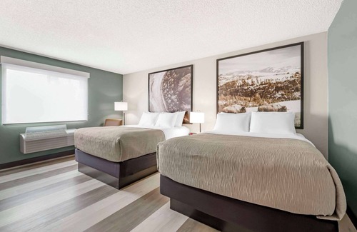 Dillon Hotel | Comfortable Quality Inn Dillon I-15: Pool & Breakfast Included