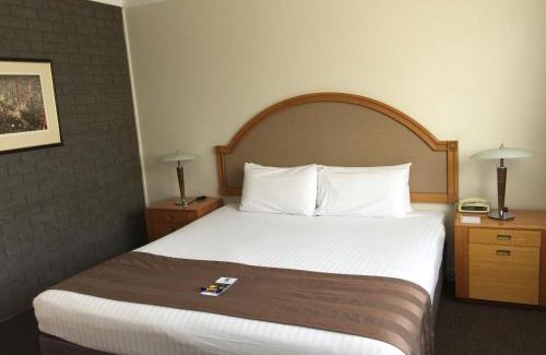 Dubbo Hotel | Relax at Quality Inn Dubbo International with Pool & Dining