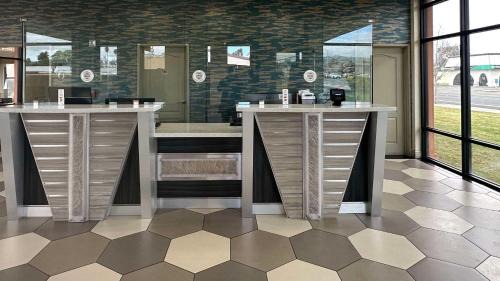 Fairfield Hotel | Budget-Friendly Quality Inn in Napa Valley with Pool Access