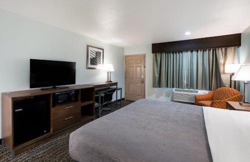 Fairfield Hotel | Budget-Friendly Quality Inn in Napa Valley with Pool Access