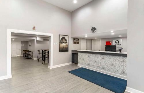 Gainesville Hotel | Convenient Quality Inn Gainesville Near University & Pool