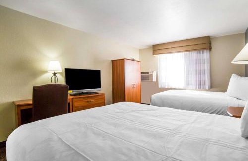 Gillette Hotel | Pet-Friendly Quality Inn with Breakfast and Family Perks