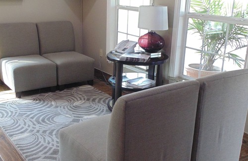 Glenpool Hotel | Discover Quality Inn Glenpool: Family-Friendly Stay with Pool