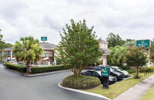 Goose Creek Hotel | Comfortable Stay at Quality Inn Goose Creek - Charleston