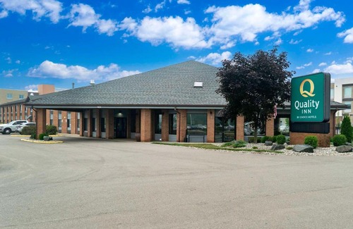 Grand Blanc Hotel | Quality Inn: Family-Friendly Comfort with Accessibility