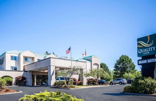 Guide Meridian Hotel | Pet-Friendly Ocean View Suites at Quality Inn Bellingham