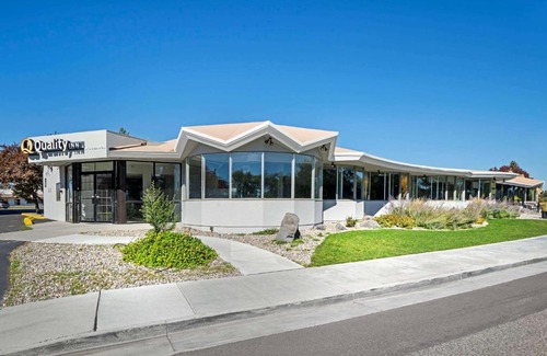 Idaho Falls Hotel | Pet-Friendly Quality Inn Idaho Falls with Pool Access