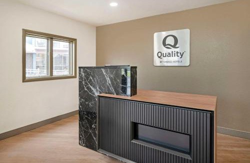 Idaho Falls Hotel | Pet-Friendly Quality Inn Idaho Falls with Pool Access