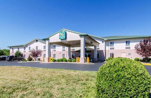 Junction City Hotel | Pet-Friendly Quality Inn Junction City with Pool & Breakfast