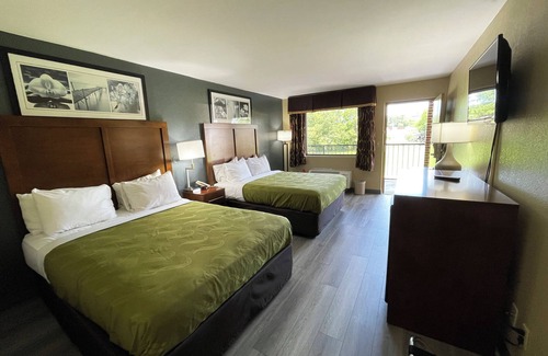 Kenly Hotel | Comfortable Stay at Quality Inn Kenly I-95 with Pool & Dining