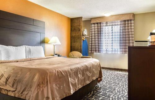 Lamar Hotel | Pet-Friendly Stay at Quality Inn with Family Amenities