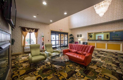 Litchfield Hotel | Explore Quality Inn Litchfield Route 66: Pet-Friendly Stay