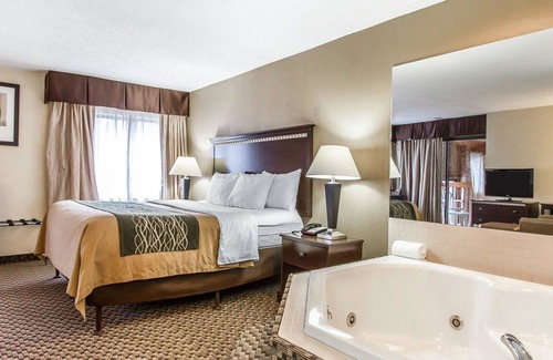 Macomb Hotel | Convenient Quality Inn Macomb Near University Area