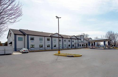 Mishawaka Hotel | Budget-Friendly Quality Inn Mishawaka: Near Notre Dame