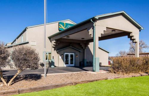 Moriarty Hotel | Pet-Friendly Quality Inn Moriarty with Great Amenities
