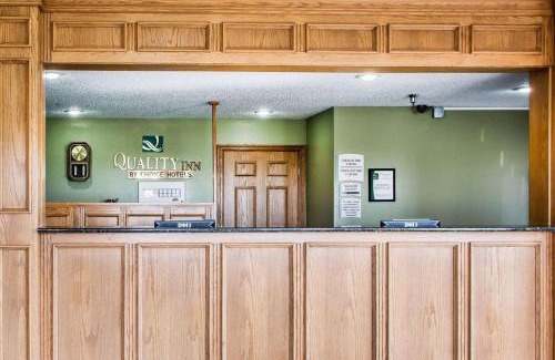 Morton Hotel | Convenient Quality Inn Morton: Pet-Friendly & Breakfast Included