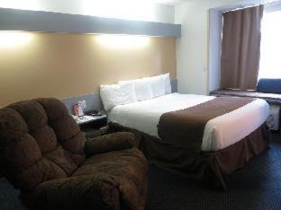 Mount Pleasant Hotel | Quality Inn: Family-Friendly Stay with Free Breakfast